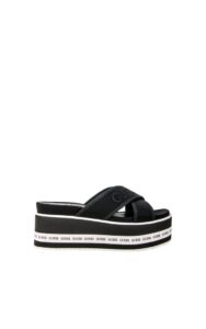 Klapki High Sole Guess Black