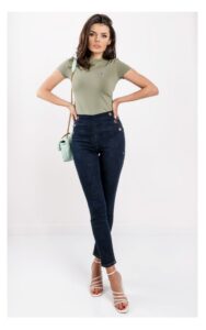 T-shirt Guess Prosty Oliwkowy