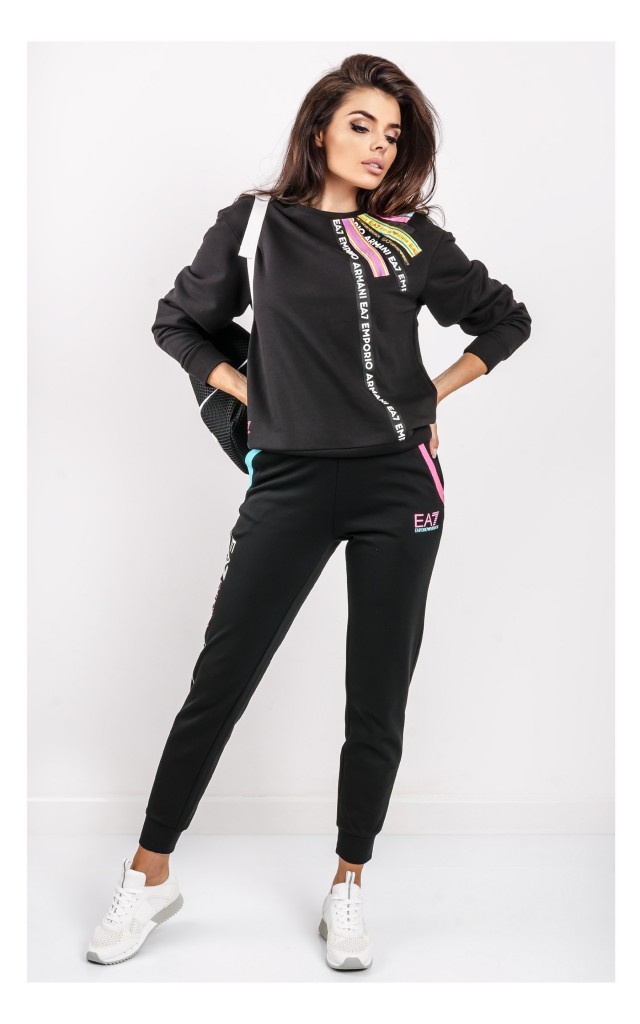 Bluza EA7 Z Kolorowymi Naszywkami Czarna