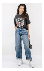 T-shirt GUESS dresowy pudełkowy wyszywany grafitowy