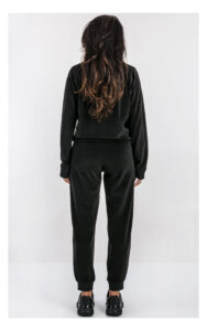 Bluza EA7 welurowa rozpinana czarna